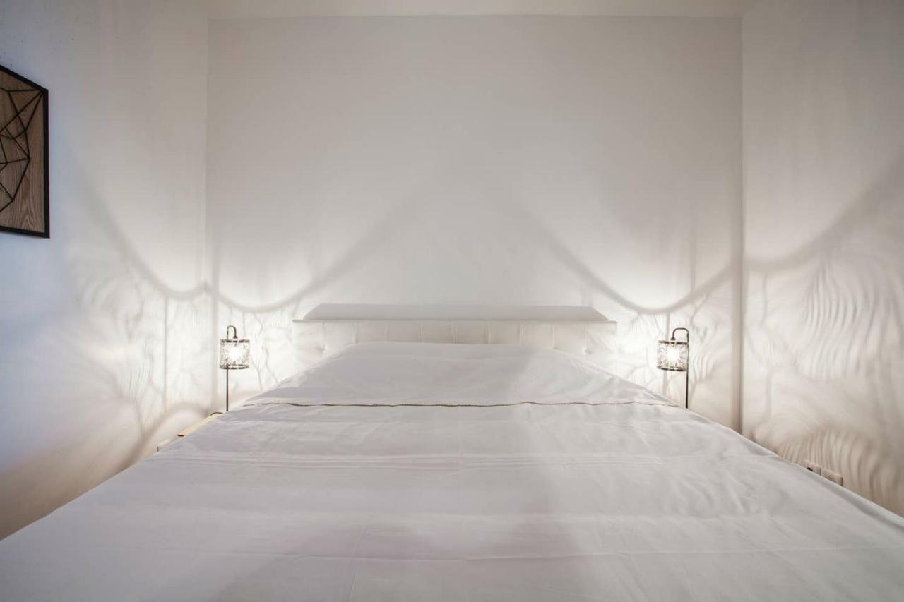 Legend - Le Saint Laurent - Parking - Wifi - 24/7 - Cosy Saint-Laurent-sur-Saone Exterior foto