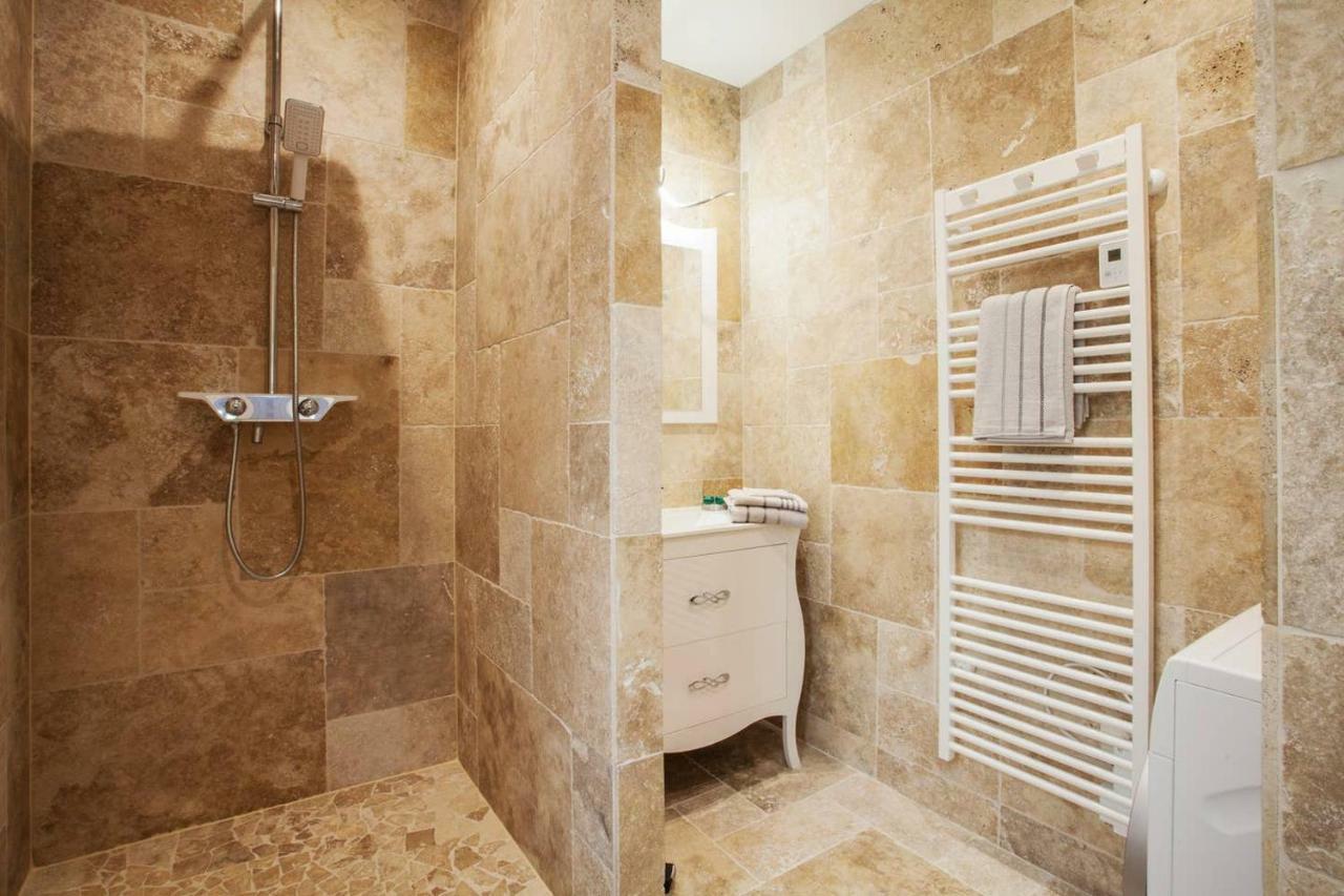 Legend - Le Saint Laurent - Parking - Wifi - 24/7 - Cosy Saint-Laurent-sur-Saone Exterior foto