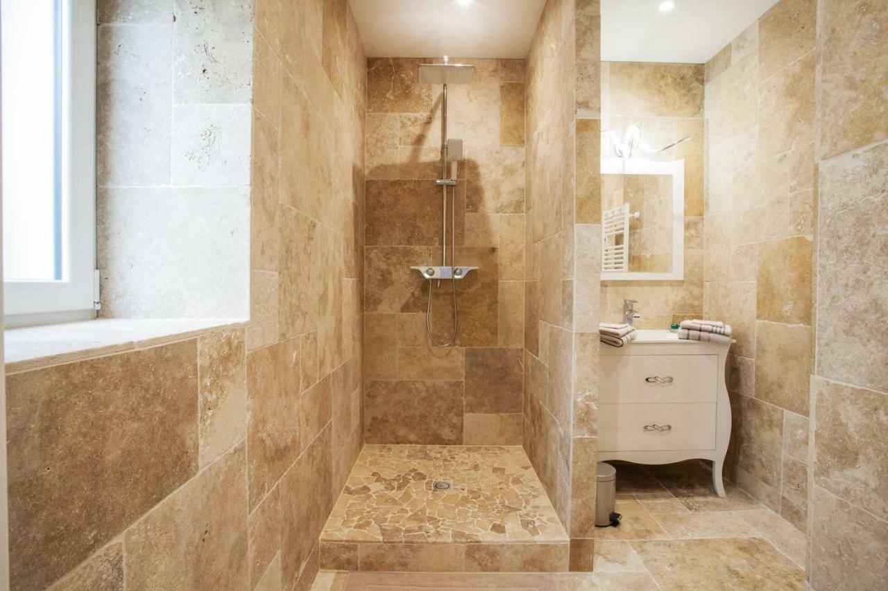 Legend - Le Saint Laurent - Parking - Wifi - 24/7 - Cosy Saint-Laurent-sur-Saone Exterior foto